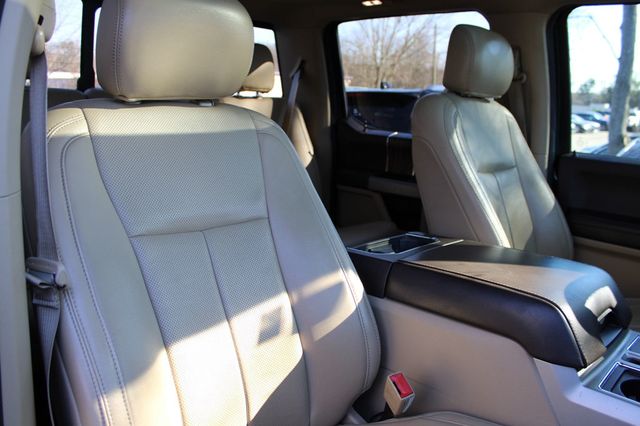 2018 Ford F-150 LARIAT 4WD SuperCrew 5.5' Box - 22981584 - 35