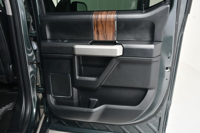 2018 Ford F-150 LARIAT 4WD SuperCrew 5.5' Box - 22969699 - 26