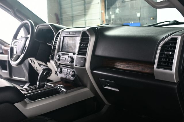 2018 Ford F-150 LARIAT 4WD SuperCrew 5.5' Box - 22969699 - 29