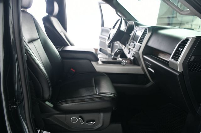 2018 Ford F-150 LARIAT 4WD SuperCrew 5.5' Box - 22969699 - 31