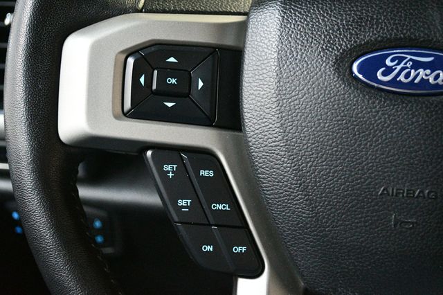 2018 Ford F-150 LARIAT 4WD SuperCrew 5.5' Box - 22969699 - 47