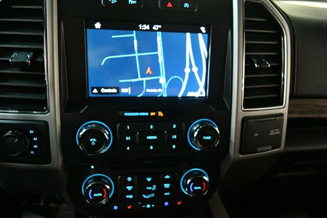 2018 Ford F-150 LARIAT 4WD SuperCrew 5.5' Box - 22969699 - 6