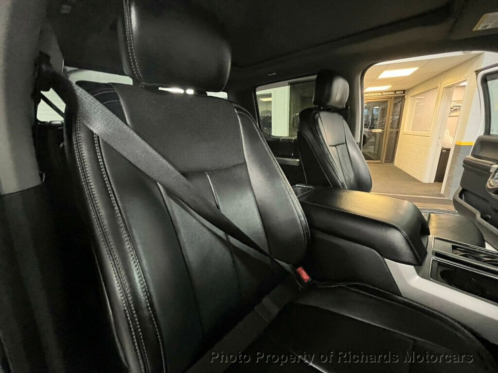 2018 Ford F-150 LARIAT 4WD SuperCrew 5.5' Box - 22949229 - 22