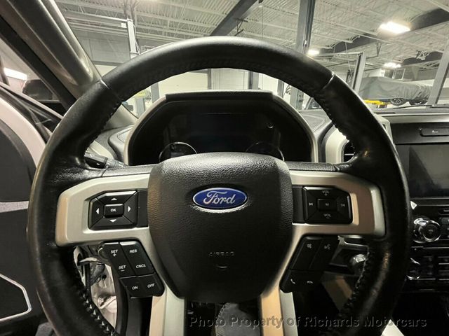 2018 Ford F-150 LARIAT 4WD SuperCrew 5.5' Box - 22949229 - 24