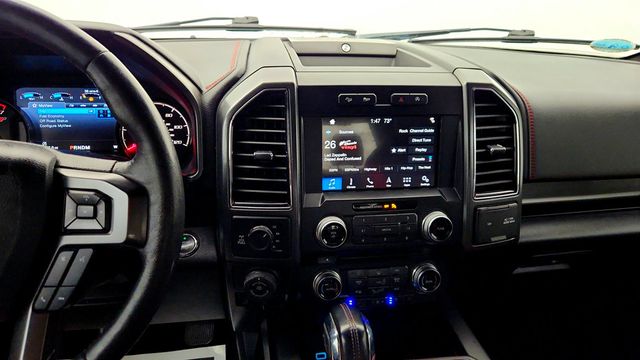 2018 Ford F-150 LARIAT 4WD SuperCrew 6.5' Box Special Edition w/ Equipment 502A  - 23006929 - 16