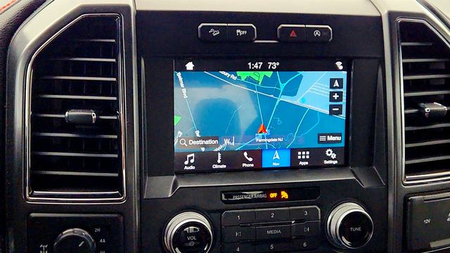 2018 Ford F-150 LARIAT 4WD SuperCrew 6.5' Box Special Edition w/ Equipment 502A  - 23006929 - 18