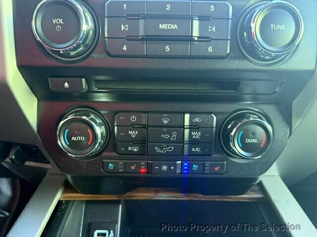 2018 Ford F-150 LARIAT 4WD SUPERCREW W/TWIN PANEL ROOF & NAVIGATION - 22957091 - 30