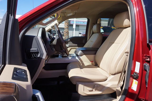 2018 Ford F-150 LARIAT, 4X4, LOW MILEAGE, PREMIUM WHEELS, RUNNING BOARDS - 22998724 - 18