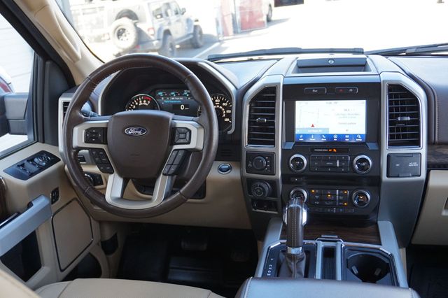 2018 Ford F-150 LARIAT, 4X4, LOW MILEAGE, PREMIUM WHEELS, RUNNING BOARDS - 22998724 - 49