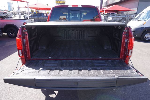 2018 Ford F-150 LARIAT, 4X4, LOW MILEAGE, PREMIUM WHEELS, RUNNING BOARDS - 22998724 - 7