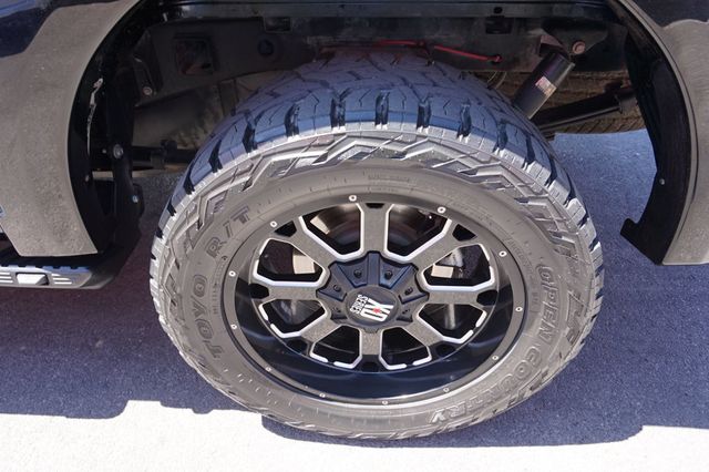 2018 Ford F-150 LARIAT, 4X4, PREMIUM WHEELS, ALL TERRAIN TIRES, TOWING PACKAGE - 23011610 - 12