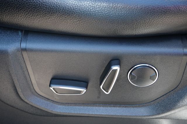 2018 Ford F-150 LARIAT, 4X4, PREMIUM WHEELS, ALL TERRAIN TIRES, TOWING PACKAGE - 23011610 - 21