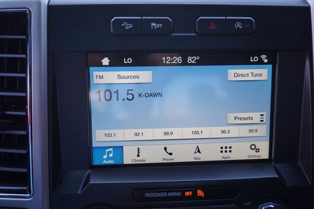 2018 Ford F-150 LARIAT, 4X4, PREMIUM WHEELS, ALL TERRAIN TIRES, TOWING PACKAGE - 23011610 - 32