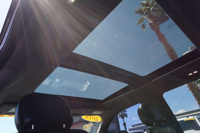 2018 Ford F-150 LARIAT, 4X4, PREMIUM WHEELS, ALL TERRAIN TIRES, TOWING PACKAGE - 23011610 - 44