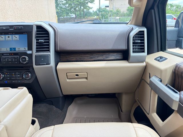 2018 Ford F-150 Lariat Ford F150  - 23029947 - 39