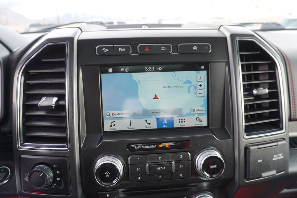 2018 Ford F-150 LARIAT SPORT - 22990353 - 34