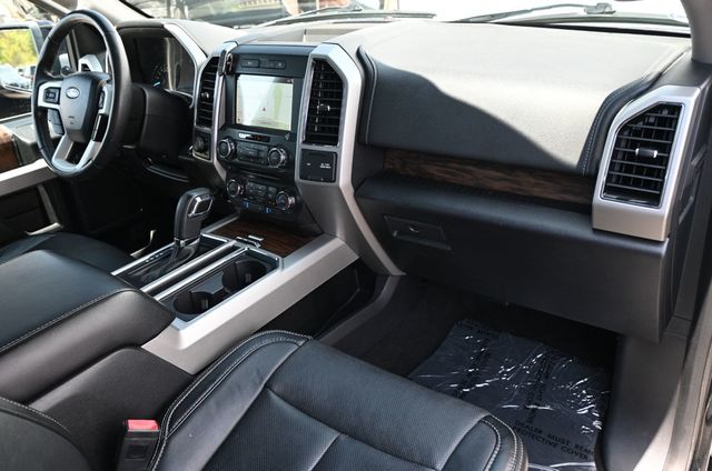 2018 Ford F-150 Lariat SuperCab - 23062916 - 11