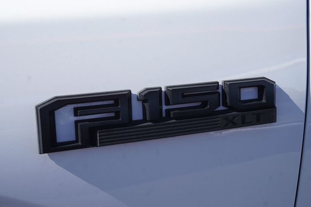 2018 Ford F-150 LIFTED,4X4,SPORT PKG, RUNNING BOARDS,TINTED WINDOWS, CLOTH SEATS - 22942941 - 11