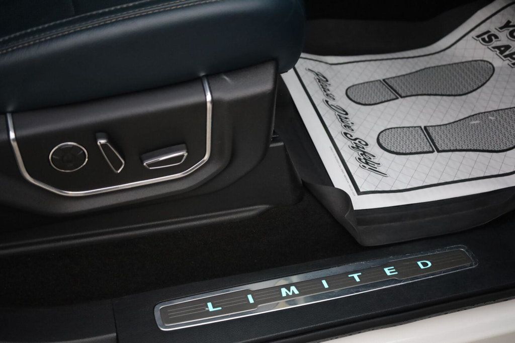 Ford F-150 photo 30