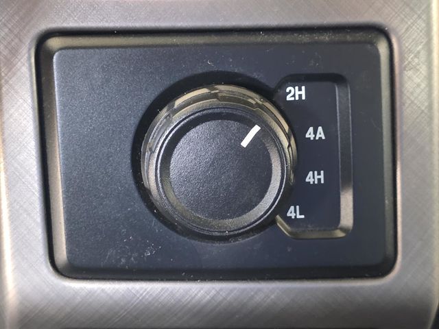 2018 Ford F-150 Limited 4WD SuperCrew 5.5' Box - 23056517 - 25