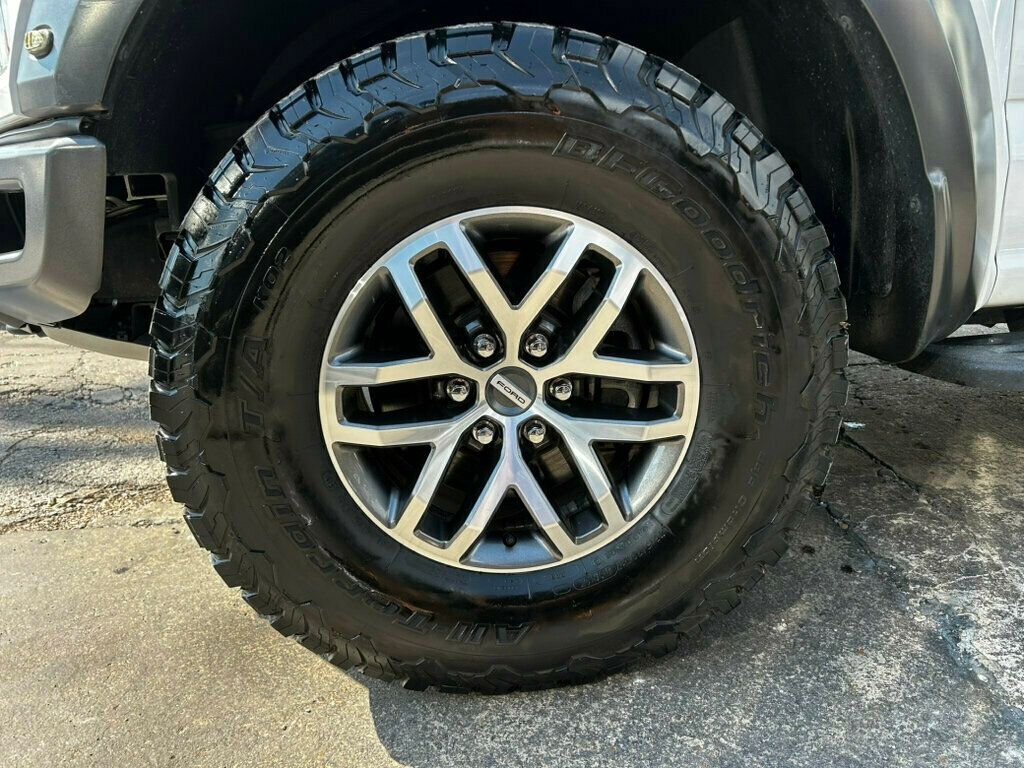 2018 Ford F-150 Raptor photo 30