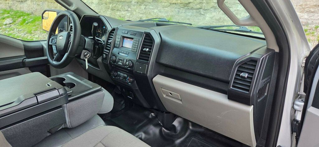 2018 Ford F-150 Low Miles 1 Owner Southern CLEAN 4x4 Crew 615-300-6004 - 23004271 - 18