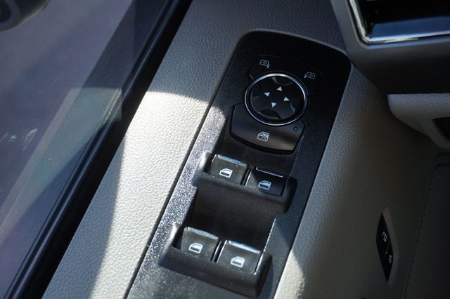 2018 Ford F-150 ONE OWNER, 4WD, LOW MILES, LEATHER INTERIOR, NAVIGATION - 22991284 - 23