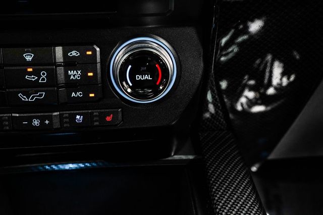 2018 Ford F-150 Platinum - 23025846 - 27
