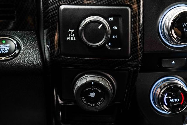 2018 Ford F-150 Platinum - 23025846 - 29
