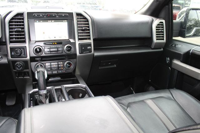 2018 Ford F-150 Platinum 4WD SuperCrew 5.5' Box - 22890593 - 14