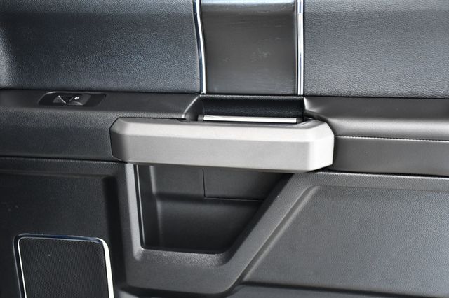 2018 Ford F-150 Platinum 4WD SuperCrew 5.5' Box - 22935964 - 14