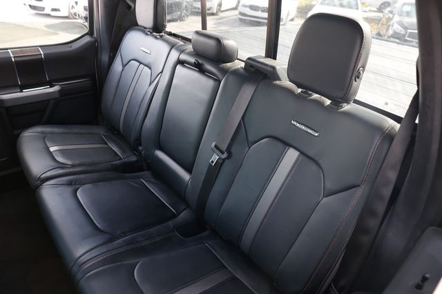 2018 Ford F-150 Platinum 4WD SuperCrew 5.5' Box - 22952819 - 10