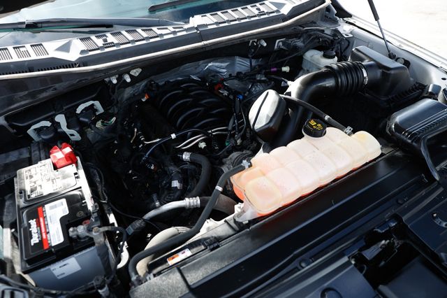 2018 Ford F-150 Platinum 4WD SuperCrew 5.5' Box - 22952819 - 54