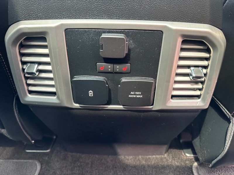 2018 Ford F-150 Platinum 4x4 4dr SuperCrew 6.5 ft. SB - 22909481 - 28