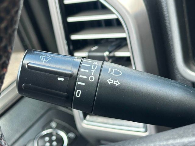 2018 Ford F-150 Platinum 4x4 4dr SuperCrew 6.5 ft. SB - 22909481 - 39