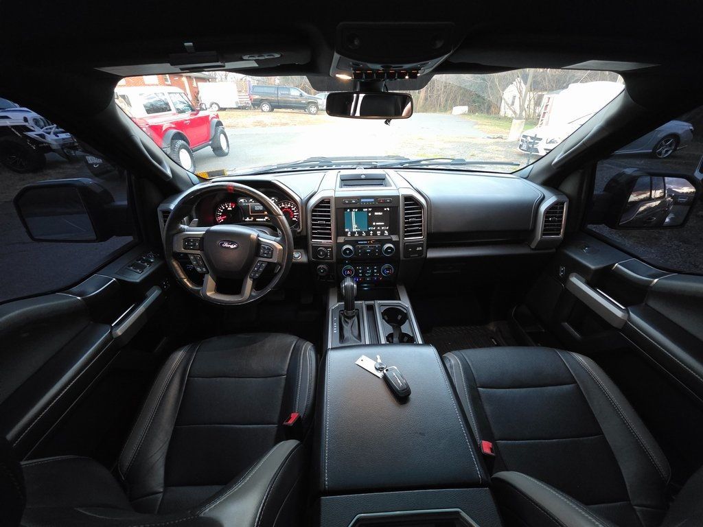 2018 Ford F-150 Raptor - 22952451 - 19