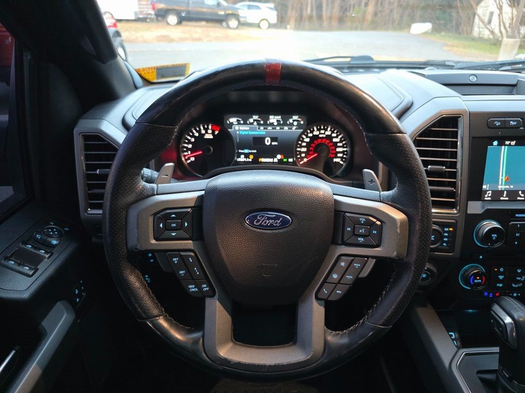 2018 Ford F-150 Raptor - 22952451 - 20