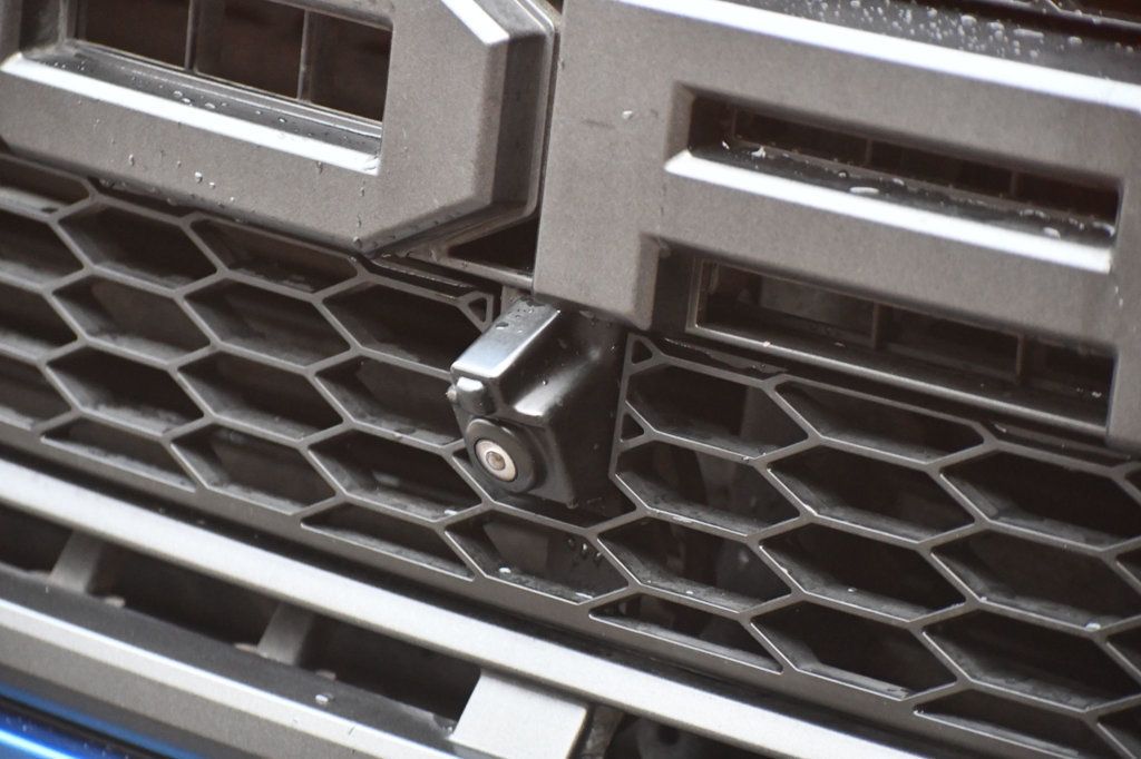 2018 Ford F-150 Raptor photo 3