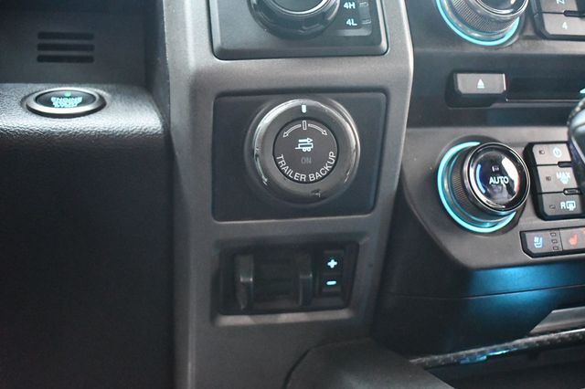 2018 Ford F-150 Raptor 4WD SuperCrew 5.5' Box - 22944769 - 37