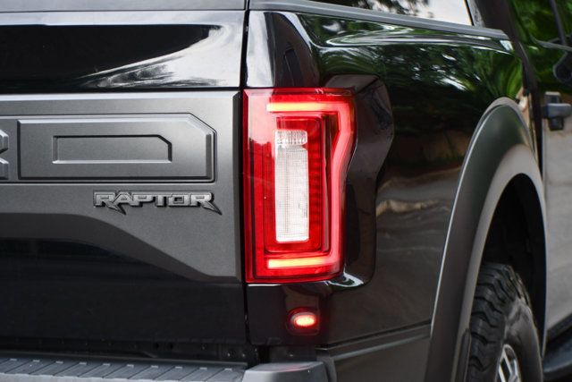 2018 Ford F-150 Raptor 4WD SuperCrew 5.5' Box - 23038204 - 10