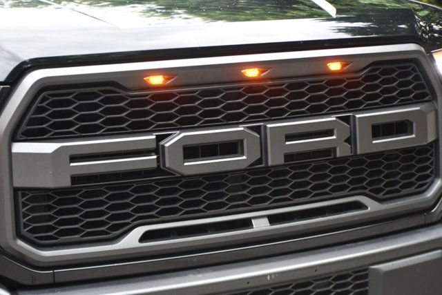 2018 Ford F-150 Raptor 4WD SuperCrew 5.5' Box - 23038204 - 13
