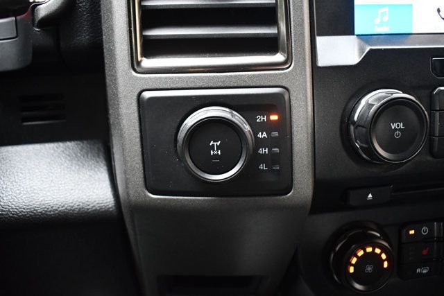 2018 Ford F-150 Raptor 4WD SuperCrew 5.5' Box - 23038204 - 22