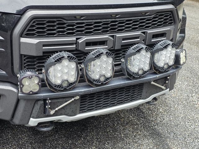 2018 Ford F-150 Raptor 4WD SuperCrew 5.5' Box - 23041883 - 26