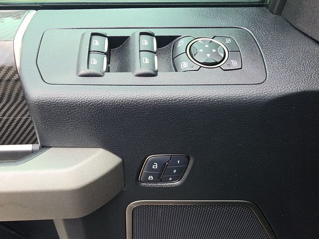 2018 Ford F-150 Raptor 4WD SuperCrew 5.5' Box - 23011132 - 19
