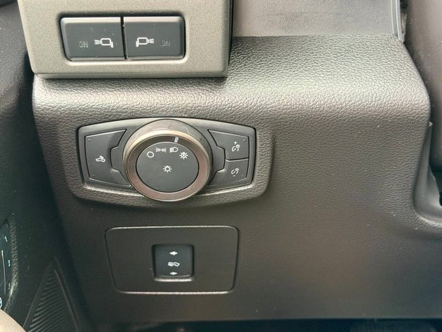 2018 Ford F-150 Raptor 4WD SuperCrew 5.5' Box - 23023451 - 39