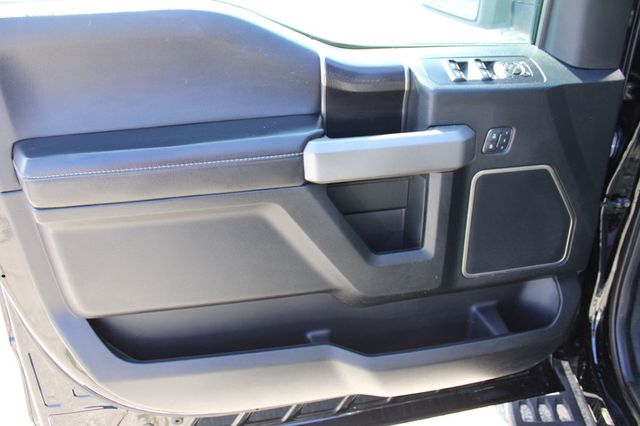 2018 Ford F-150 Raptor 4WD SuperCrew 5.5' Box - 22987744 - 25