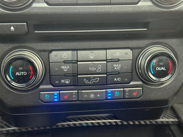 2018 Ford F-150 Raptor 4WD SuperCrew 5.5' Box - 23041143 - 31