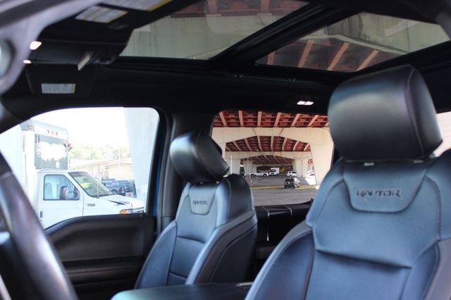 2018 Ford F-150 Raptor 4WD SuperCrew 5.5' Box - 23079645 - 17
