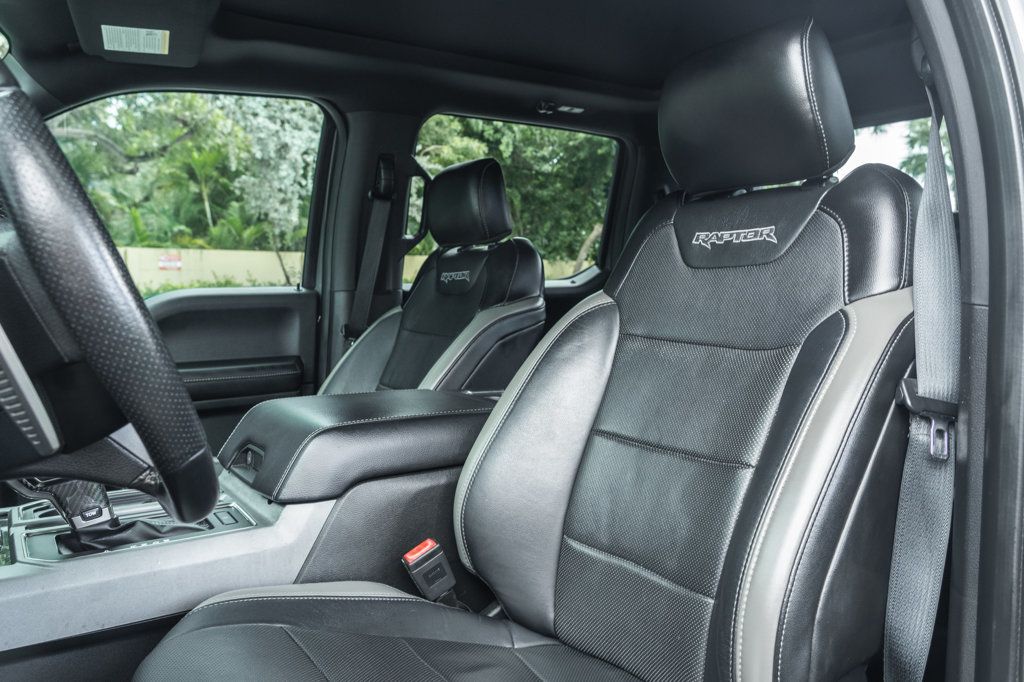 2018 Ford F-150 Raptor photo 11