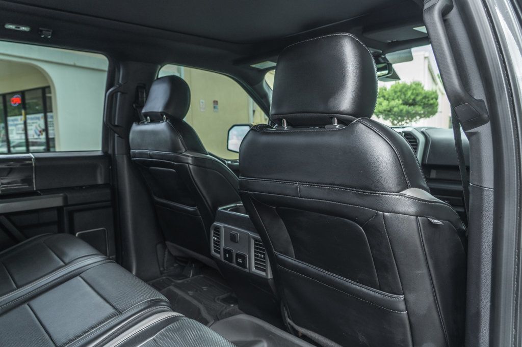2018 Ford F-150 Raptor photo 21